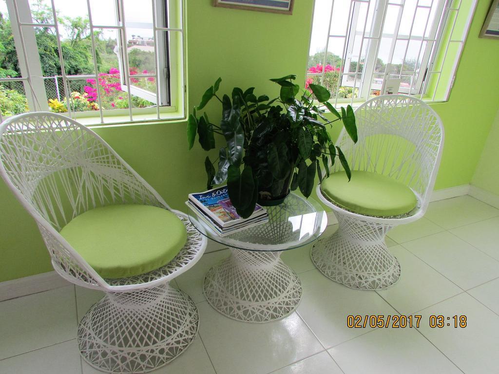 Spectacular Ocean View Retreat Apartment Saint James Exterior foto