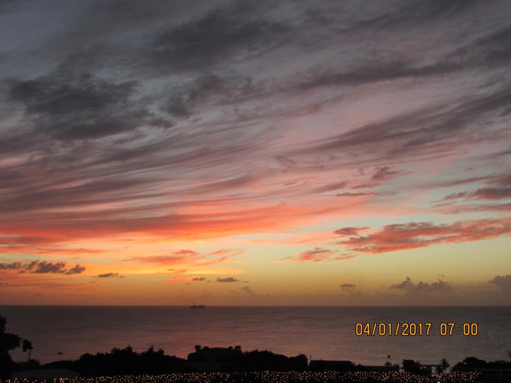 Spectacular Ocean View Retreat Apartment Saint James Exterior foto